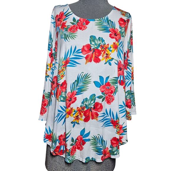 Tropical Floral Tee Size Medium - Picture 1 of 4